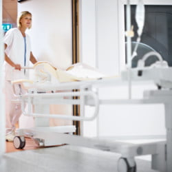 Ressonância Magnética Philips Ingenia Omega - 18