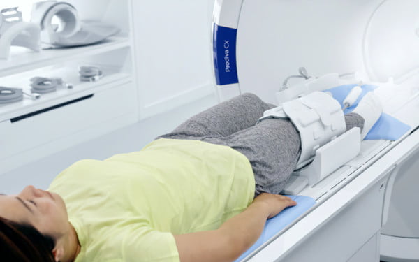 Ressonância Magnética Philips Ingenia Prodiva CS - 13 - MRI Bobina Joelho