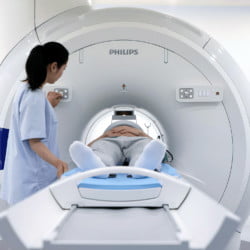 Ressonância Magnética Philips Ingenia Prodiva CS - 7