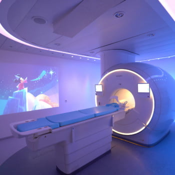 Philips MR Ressonância Magnética Ambient Experience Disney