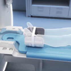 Ressonância Magnética Philips MR 5300 - 14