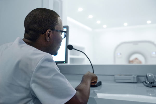Tomógrafo Philips Access CT - 13