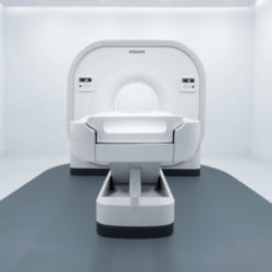 Tomógrafo Philips Access CT - 3 - Mesa Móvel